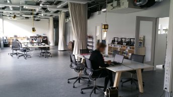 18210221868_cb2f8b2d60_b